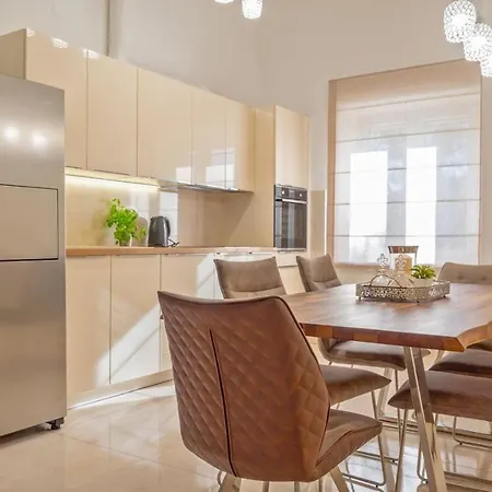 Luxury Castello Di Pietra With Private Pool * Pucisca