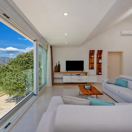 Luxury Castello Di Pietra With Private Pool