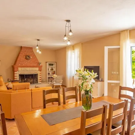 Luxury Castello Di Pietra With Private Pool